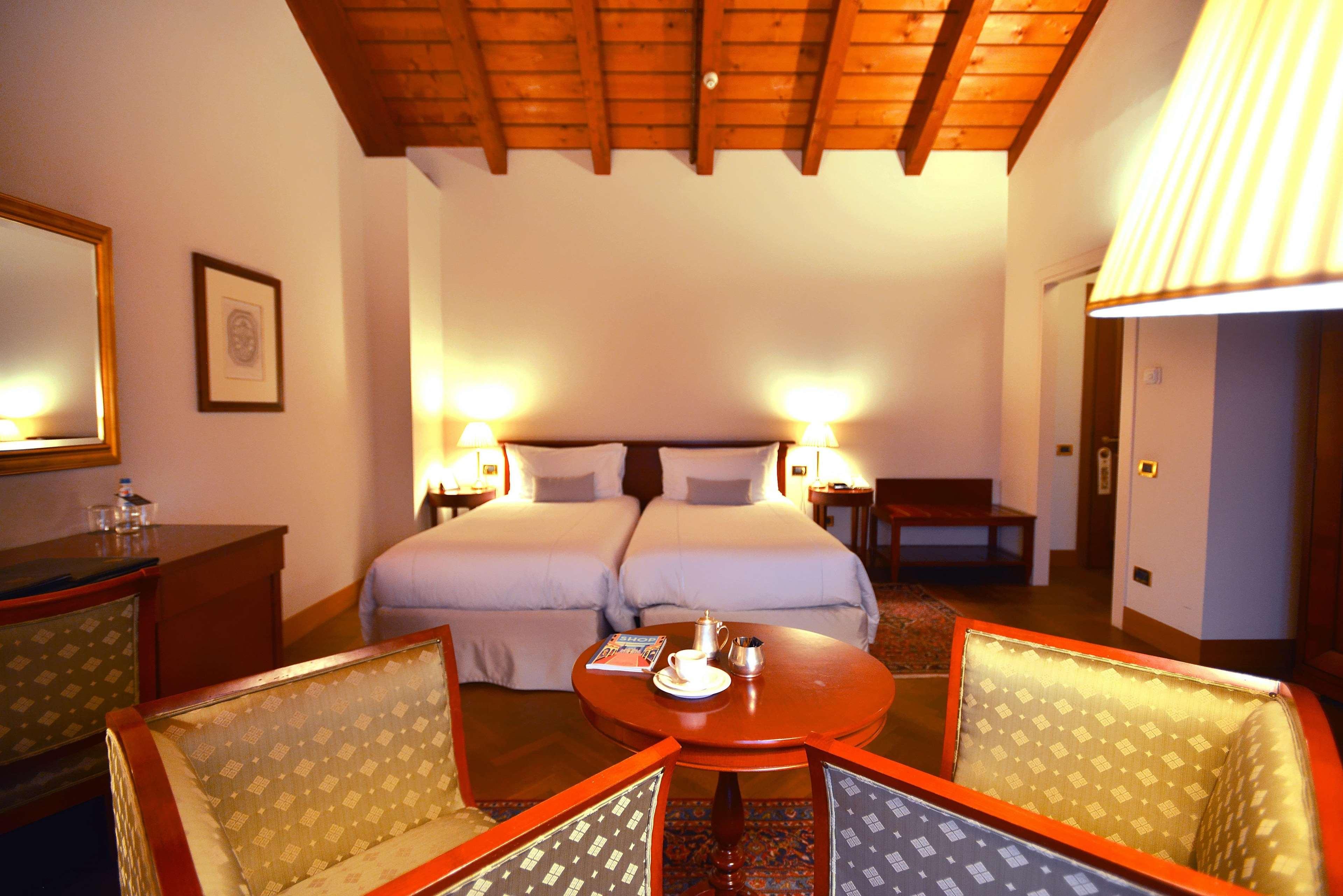 Grand Hotel Villa Torretta, Curio Collection by Hilton Sesto San Giovanni Esterno foto