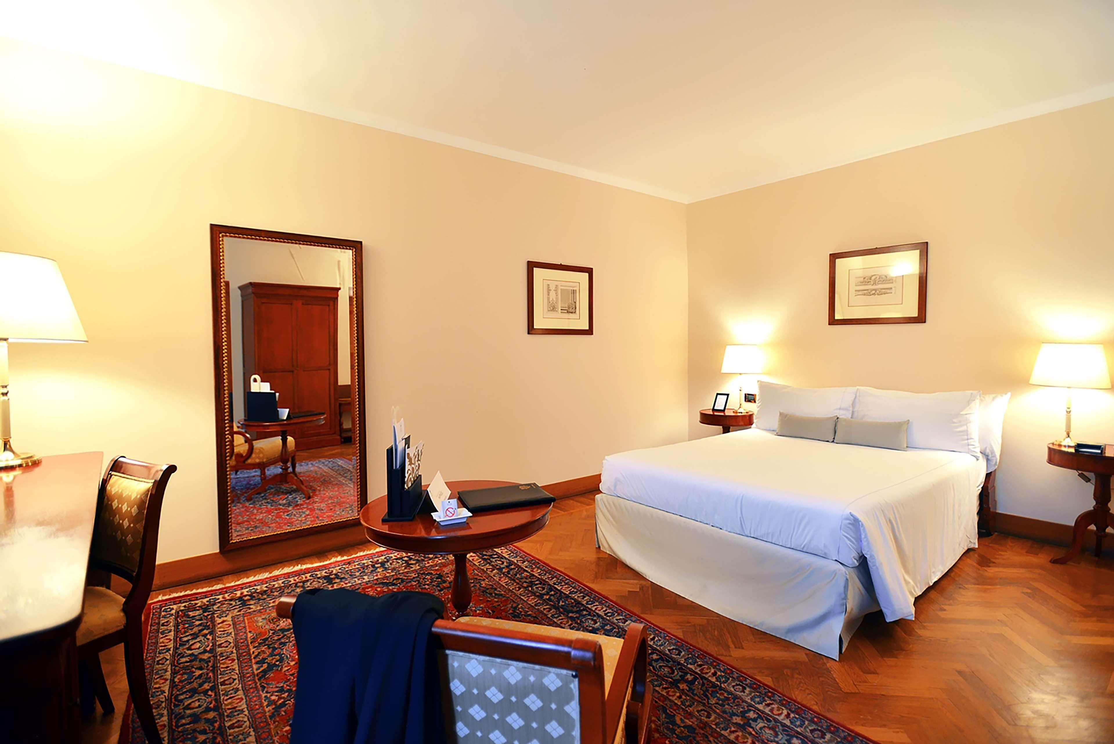 Grand Hotel Villa Torretta, Curio Collection by Hilton Sesto San Giovanni Esterno foto